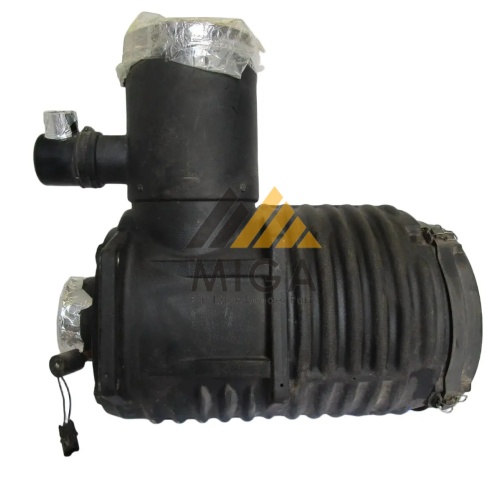 AH163980 Air Filter Housing for John Deere